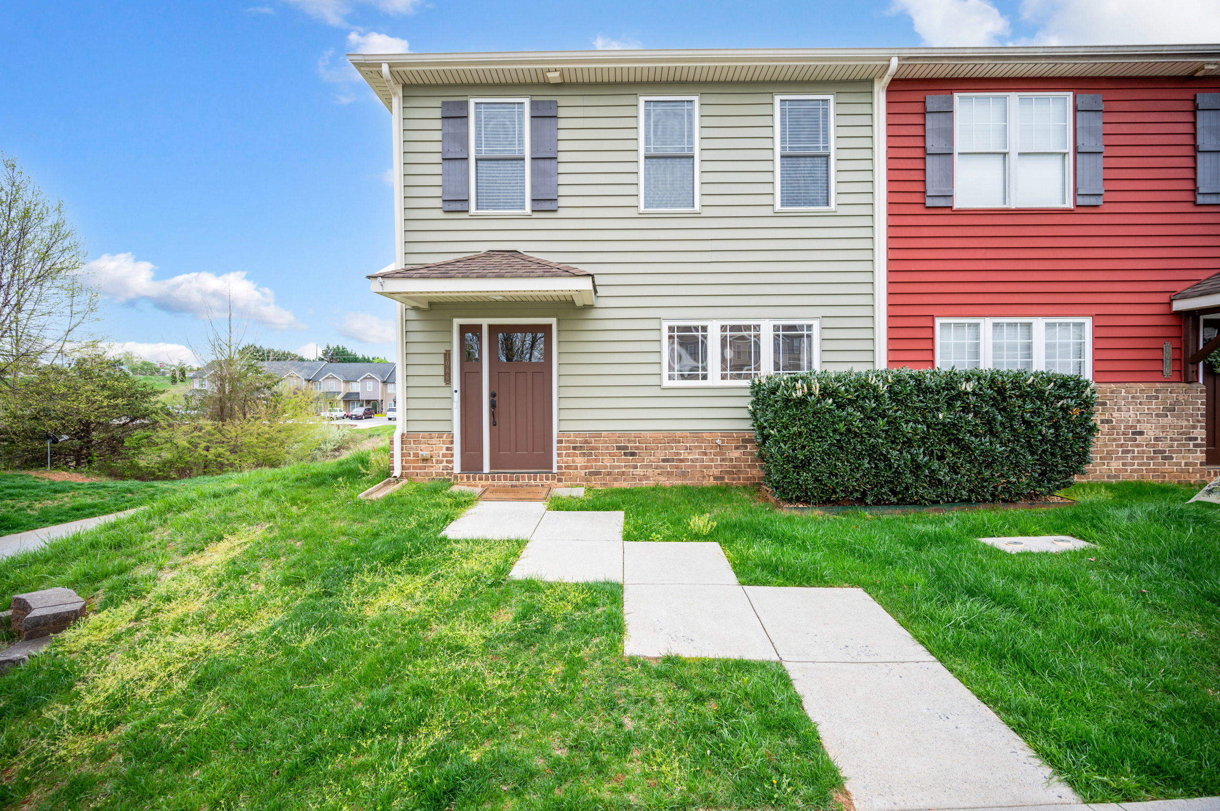 1066 Commonwealth Circle - 1